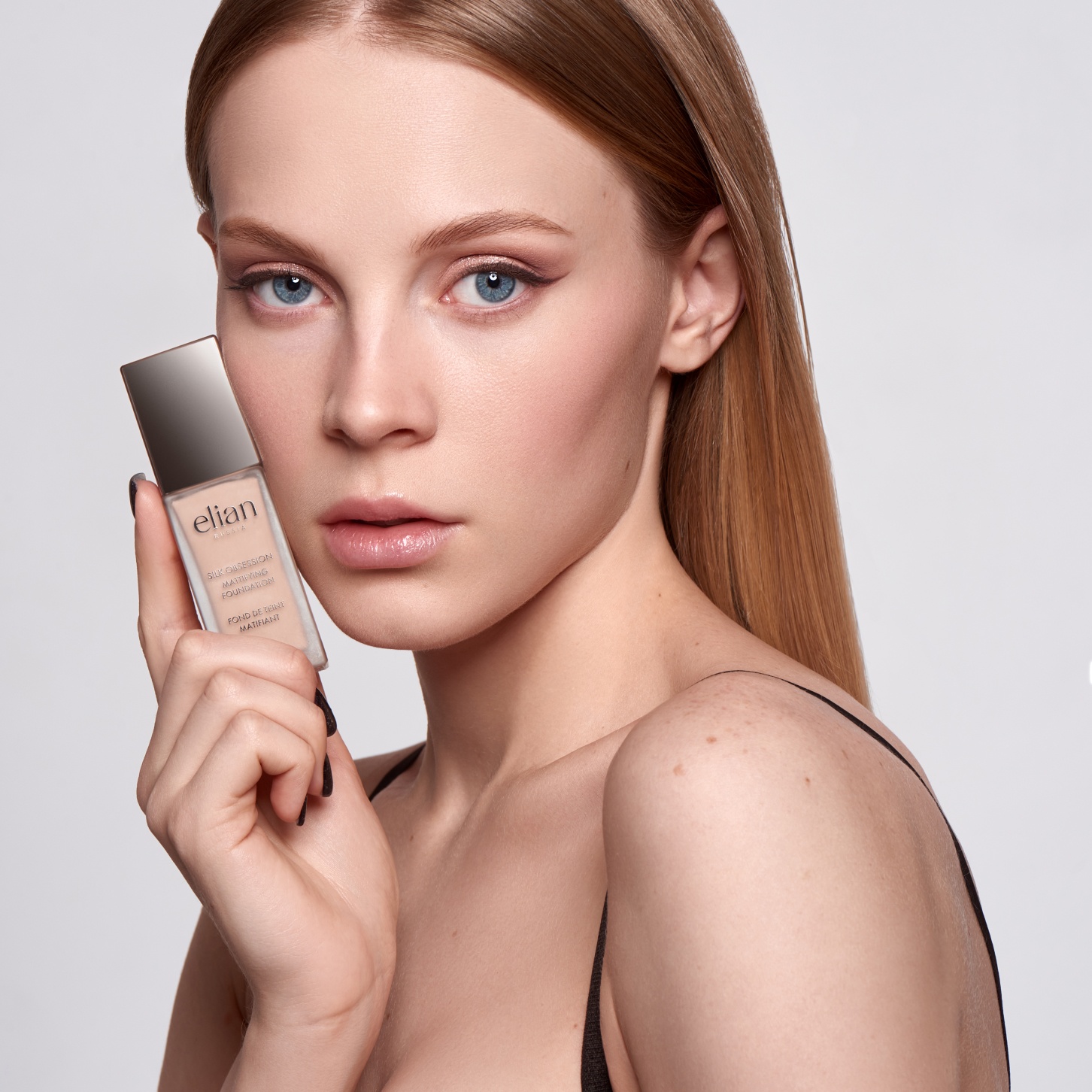 Тональный крем Silk Obsession Foundation