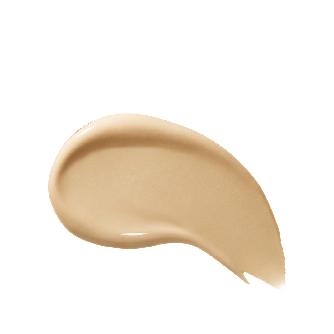 Тональное средство с эффектом сияния и лифтинга Synchro Skin SPF 30