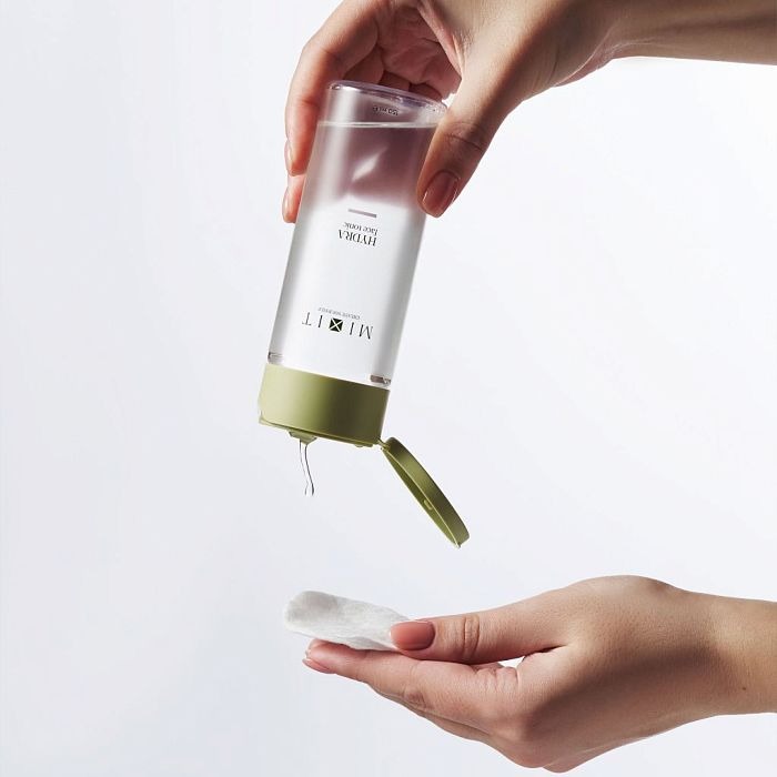 Тоник для лица увлажняющий с гиалуроновой кислотой купить в VISAGEHALL