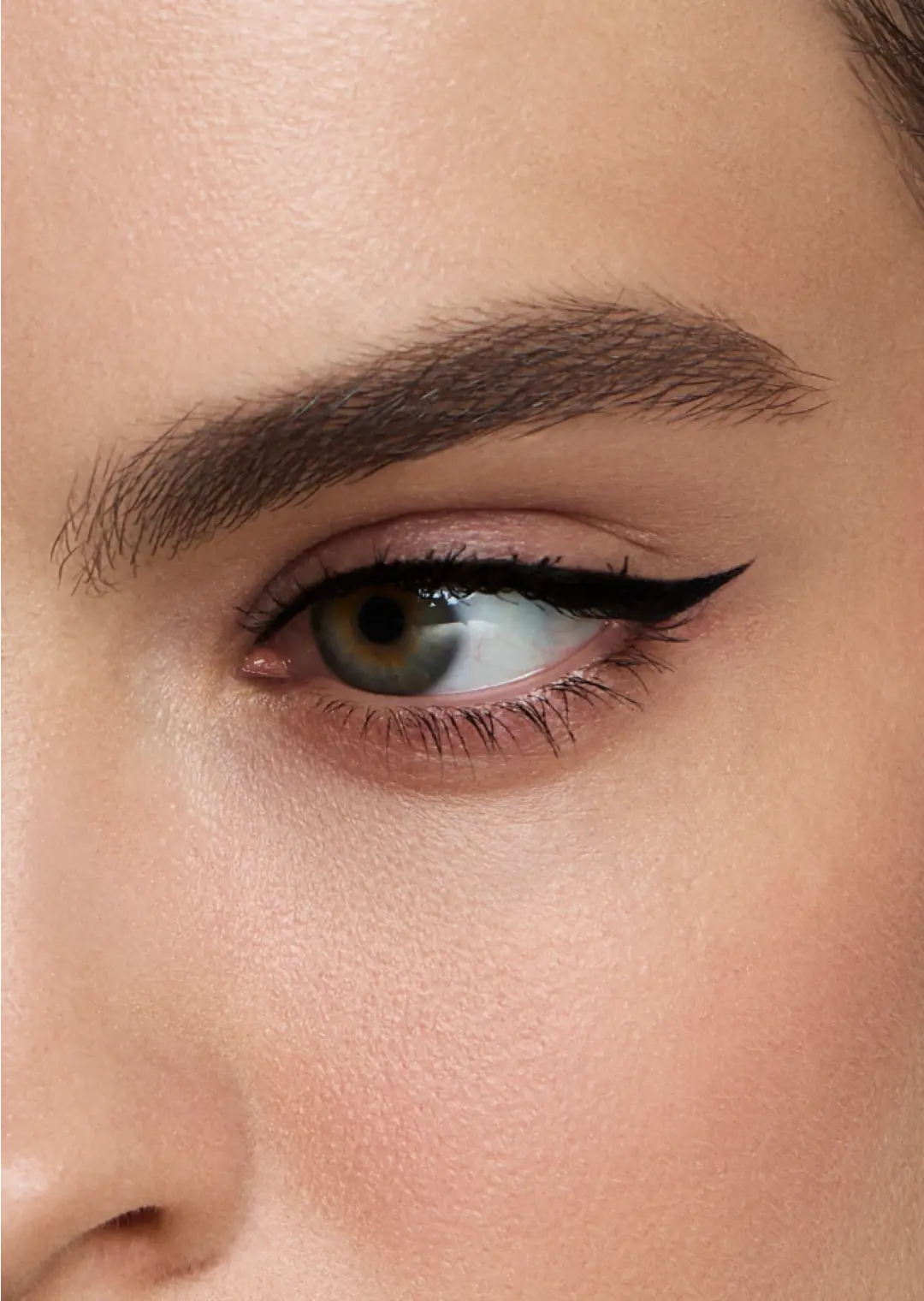 Лайнер для глаз Liquid Eyeliner