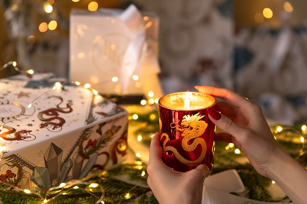 Свеча парфюмированная Winter Delight  купить в VISAGEHALL