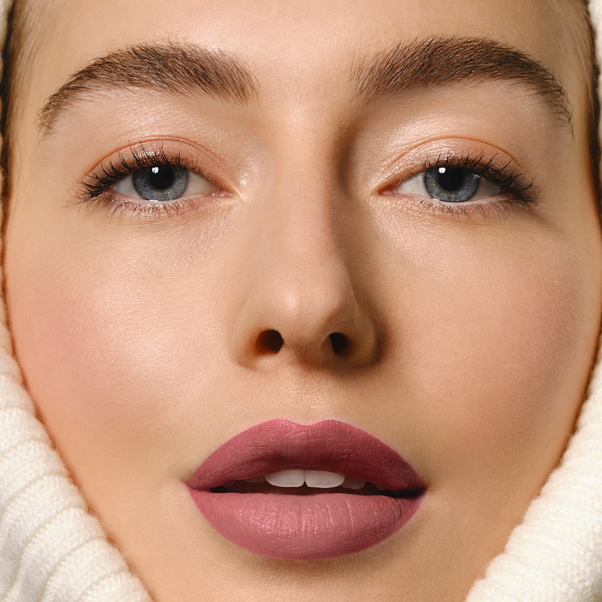 Phyto-Rouge Velvet Фитопомада матовая увлажняющая