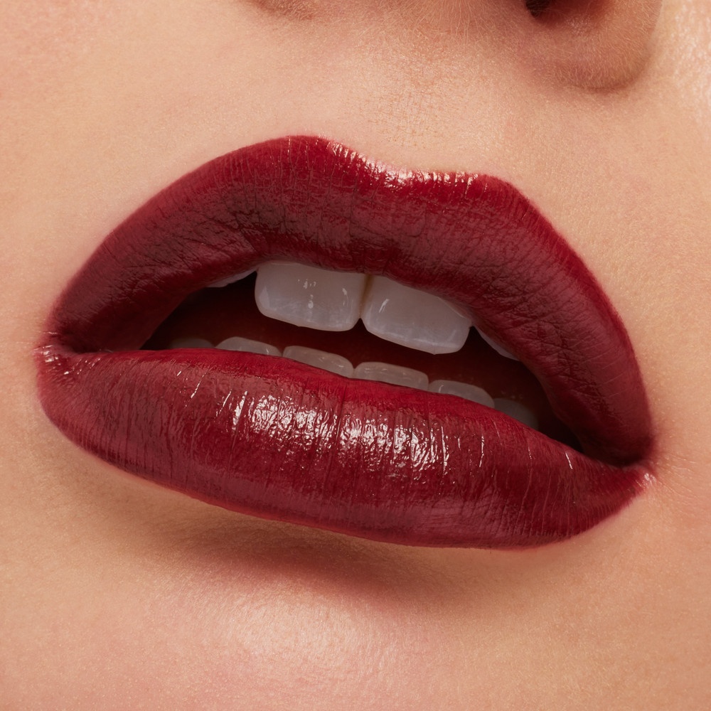 Губная помада Macximal Satin Lipstick 