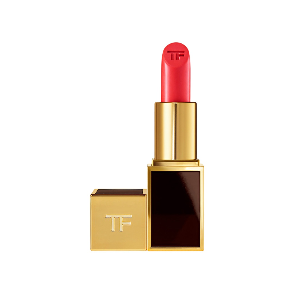 Помада для губ Runway Lip Color