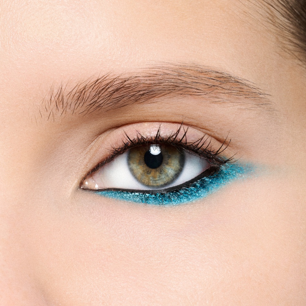 Карандаш-каял для глаз Kajal Excess Longwear Smoky Eye Liner