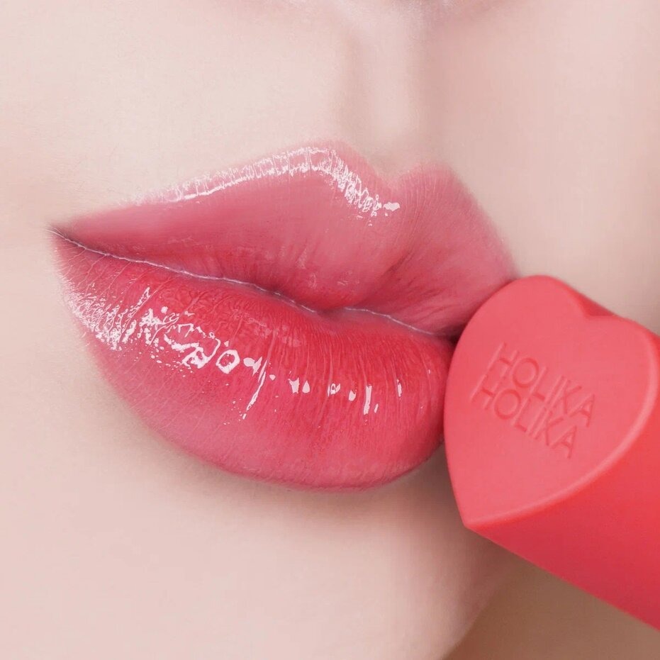 Тинт для губ глянцевый Heart Crush Glow