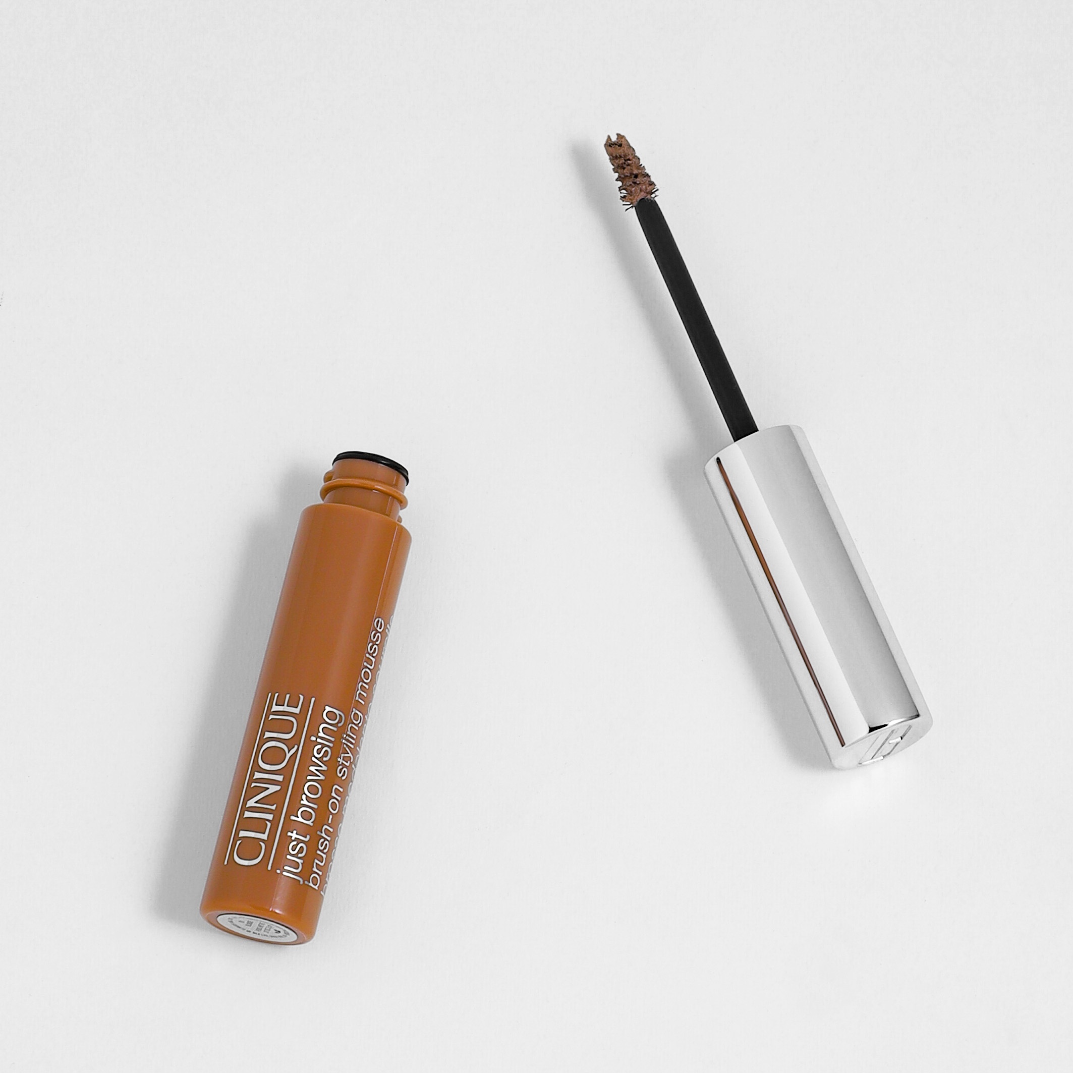 Гель для бровей Just browsing Brush-on Styling Mousse