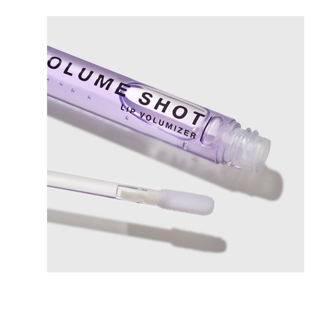 Блеск для увеличения объема губ Volume shot 