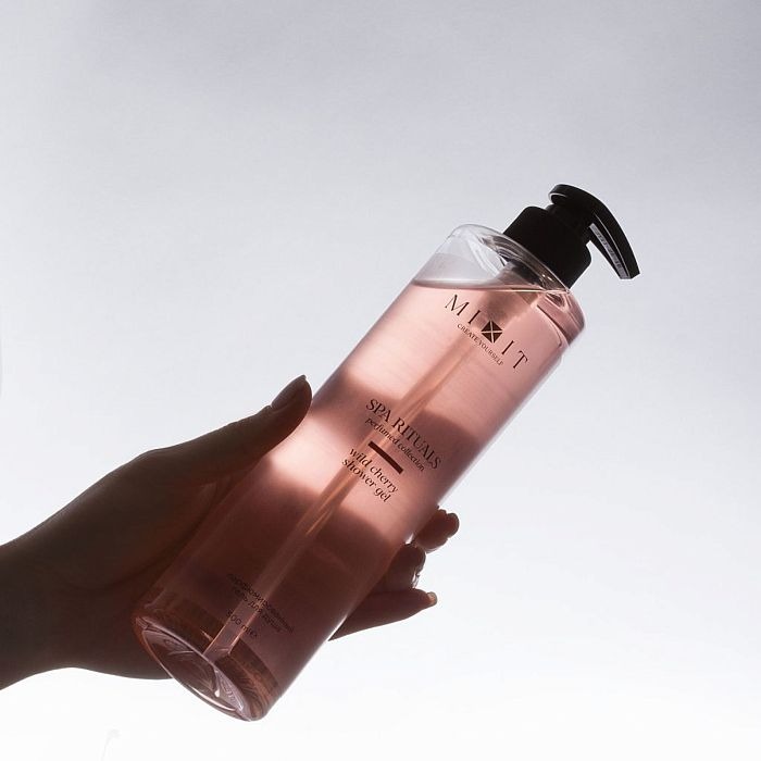 Гель для душа парфюмированный с ароматом дикой вишни купить в VISAGEHALL