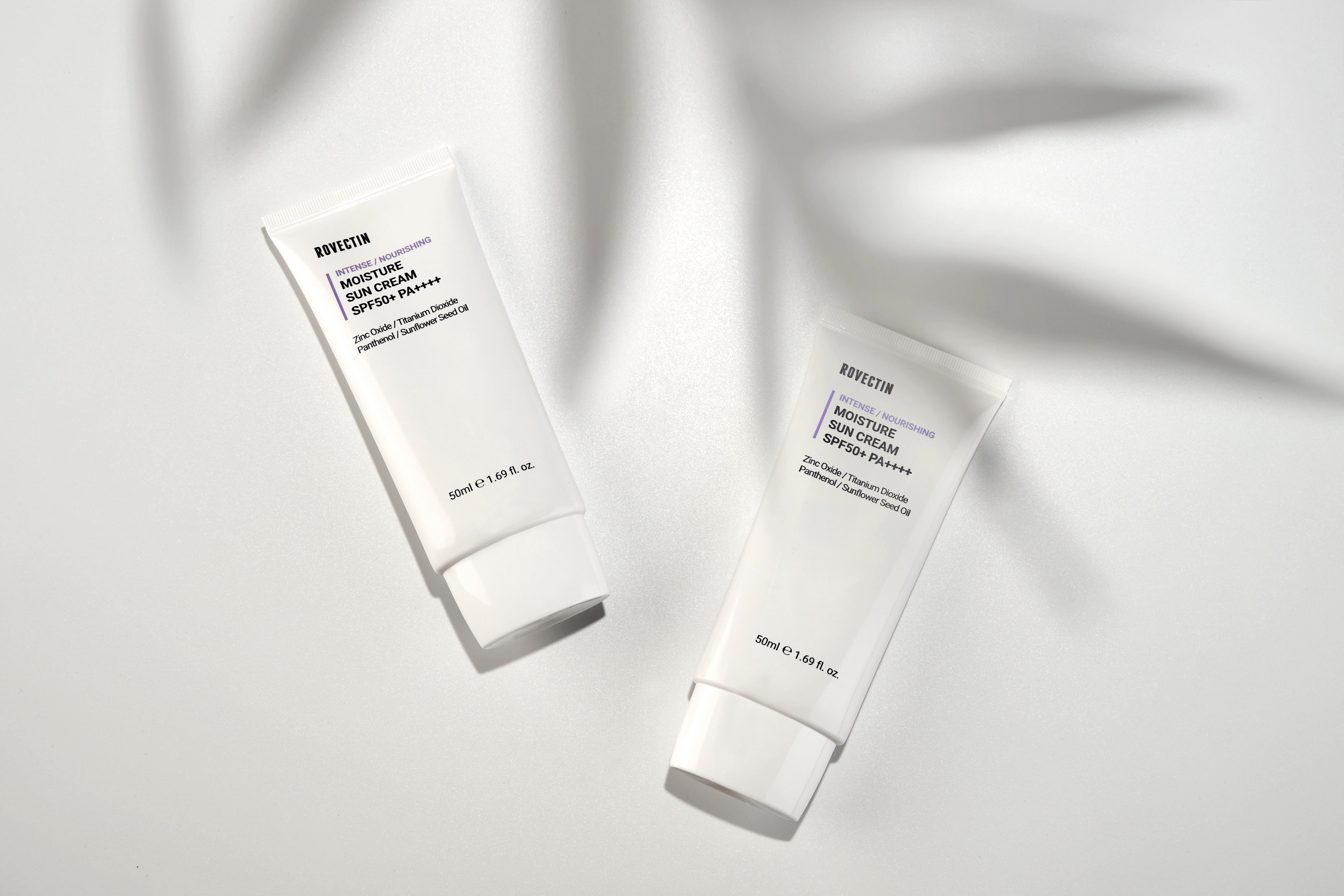 Крем солнцезащитный увлажняющий SPF50+ PA++++  купить в VISAGEHALL