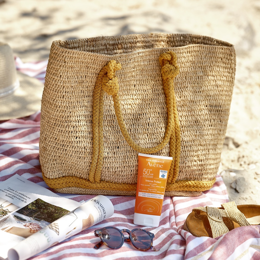 Флюид ультра-водостойкий солнцезащитный SPF50+ Intence Protect  купить в VISAGEHALL