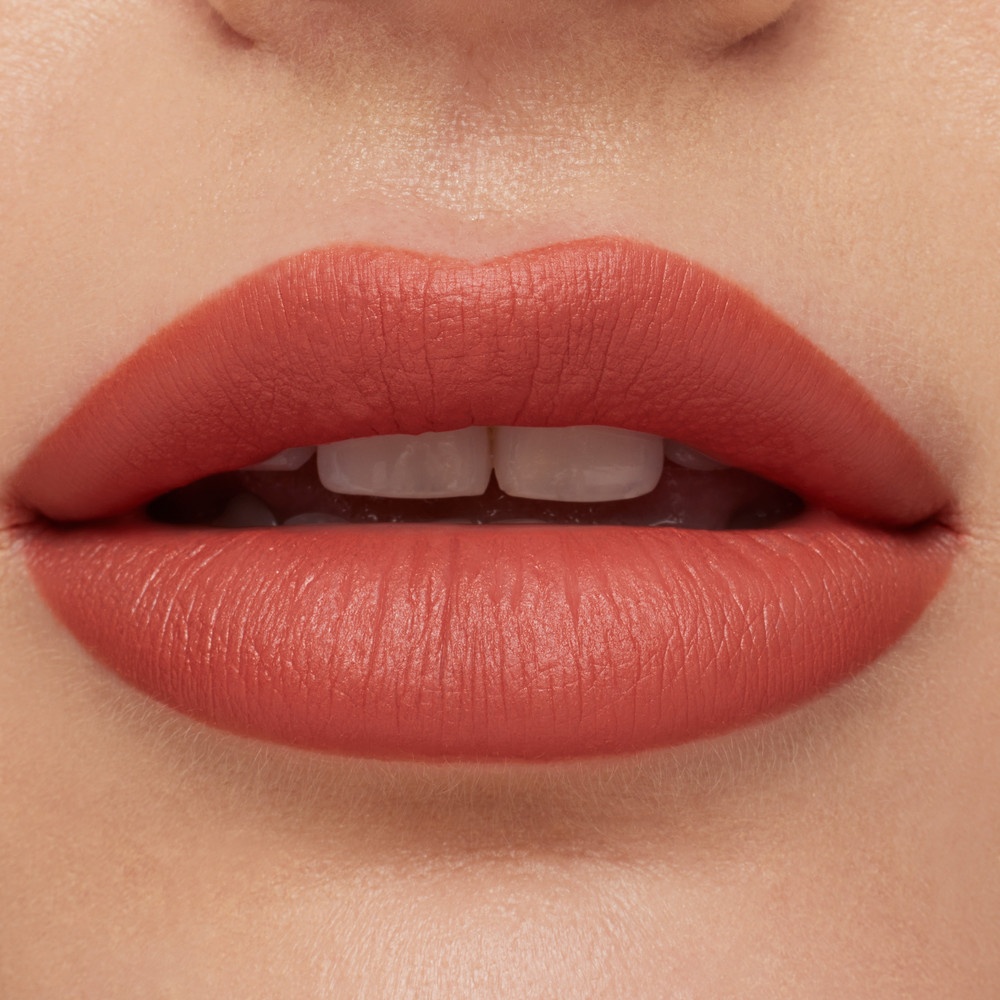Губная помада матовая Macximal Matte Lipstick 