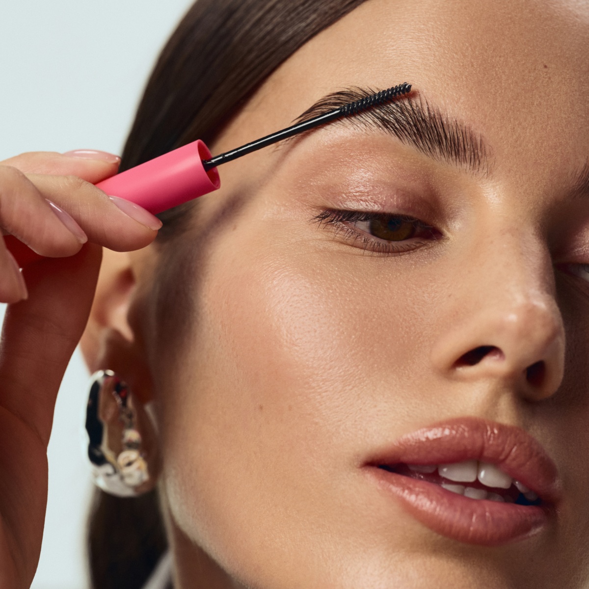 Гель для укладки бровей Super fix brow gel купить в VISAGEHALL