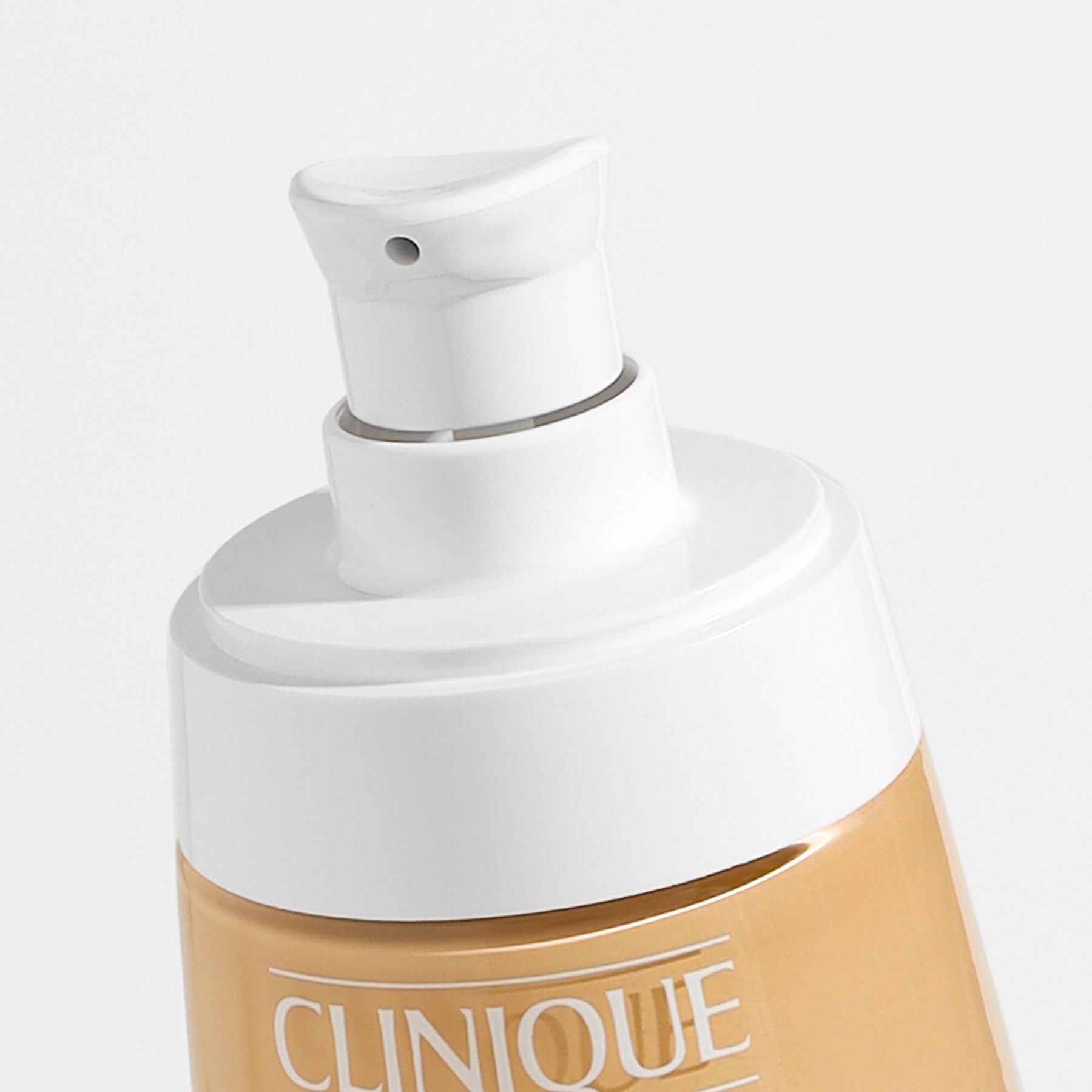 Тональный крем Even Better Clinical Serum SPF20