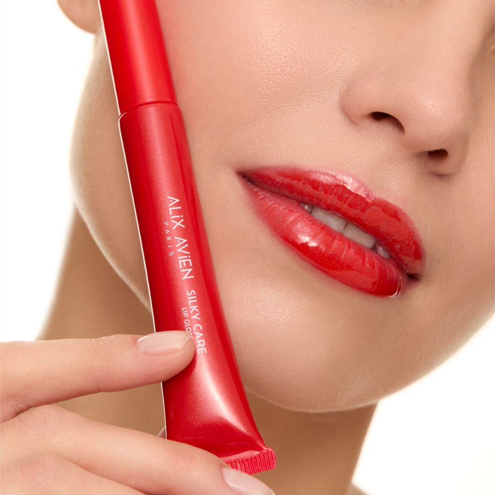 Блеск для губ Lipgloss Silky Care