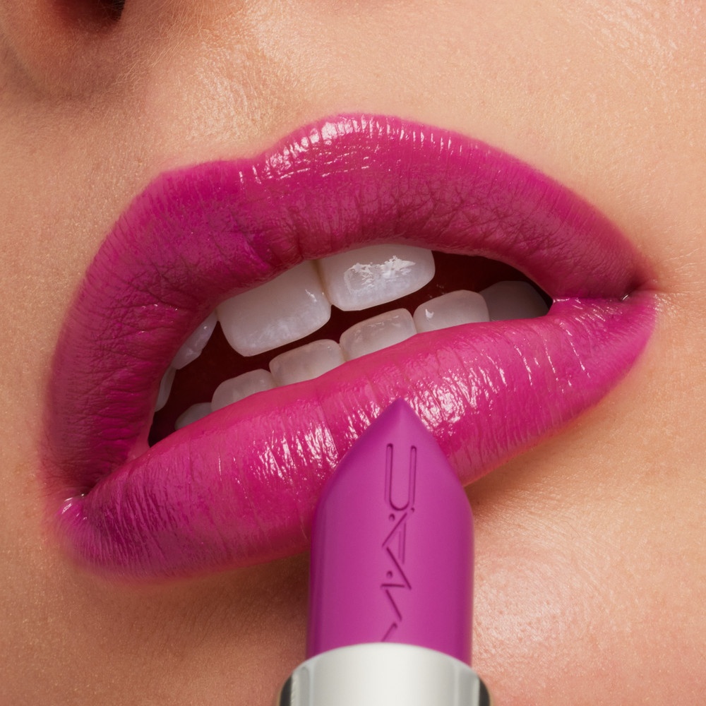Губная помада Macximal Satin Lipstick 