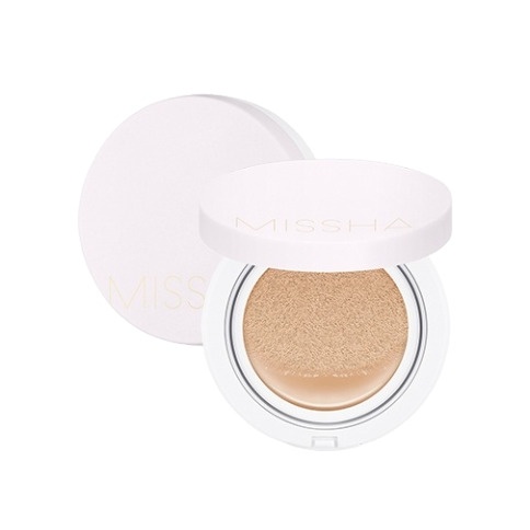 Тональный крем-кушон Magic Cushion Moist Up SPF50+/PA+++