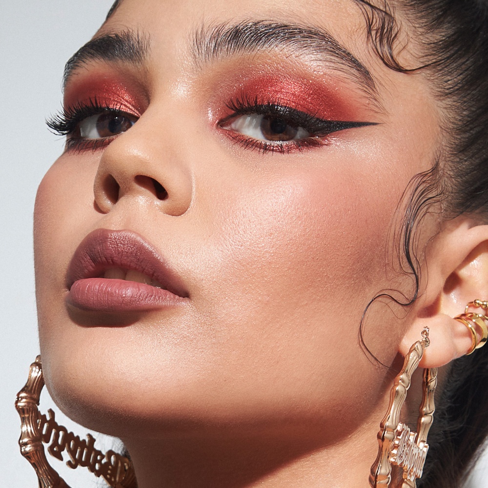 Карандаш для глаз Eyeliner Kajal