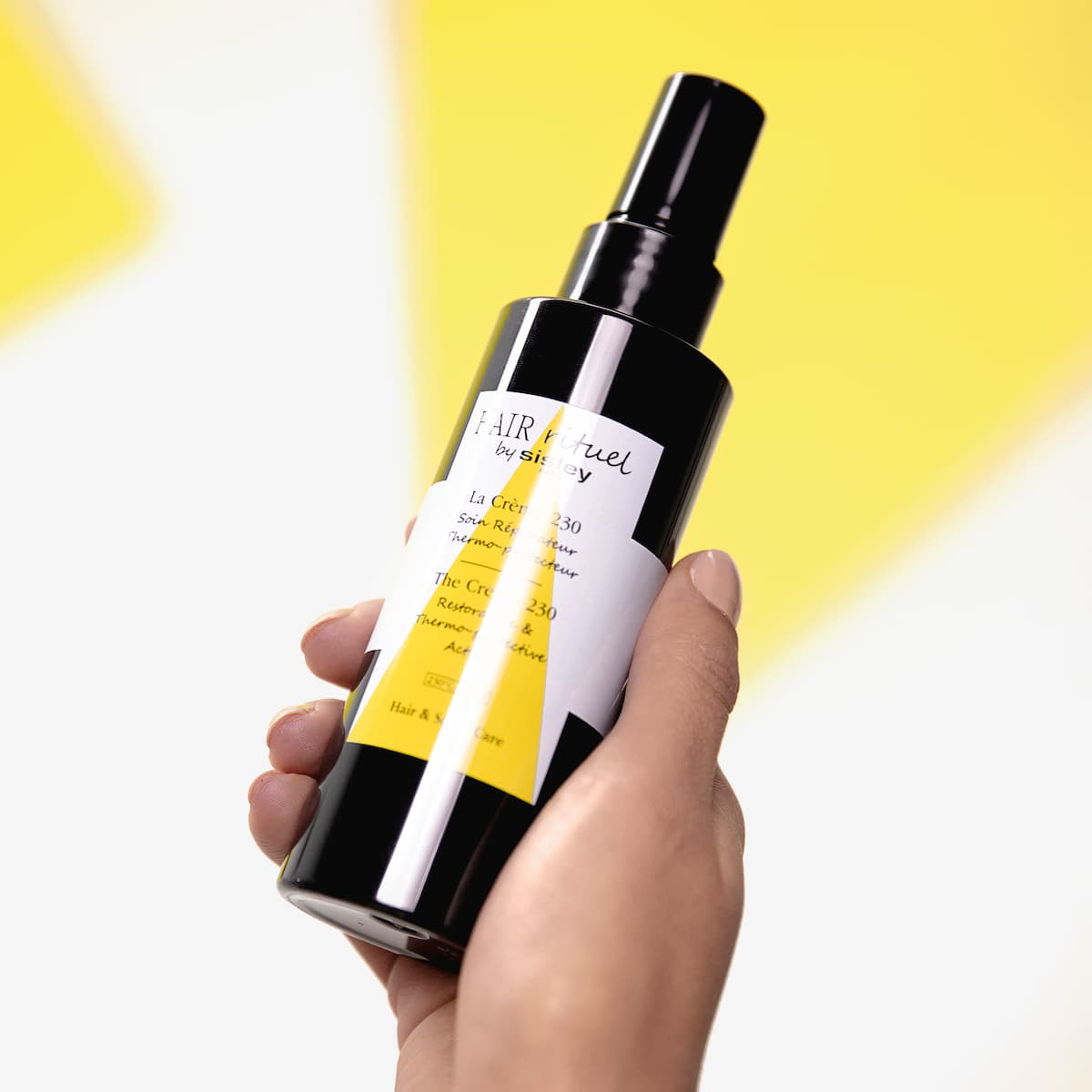 Hair Rituel by Sisley Средство для волос с эффектом термозащиты  купить в VISAGEHALL