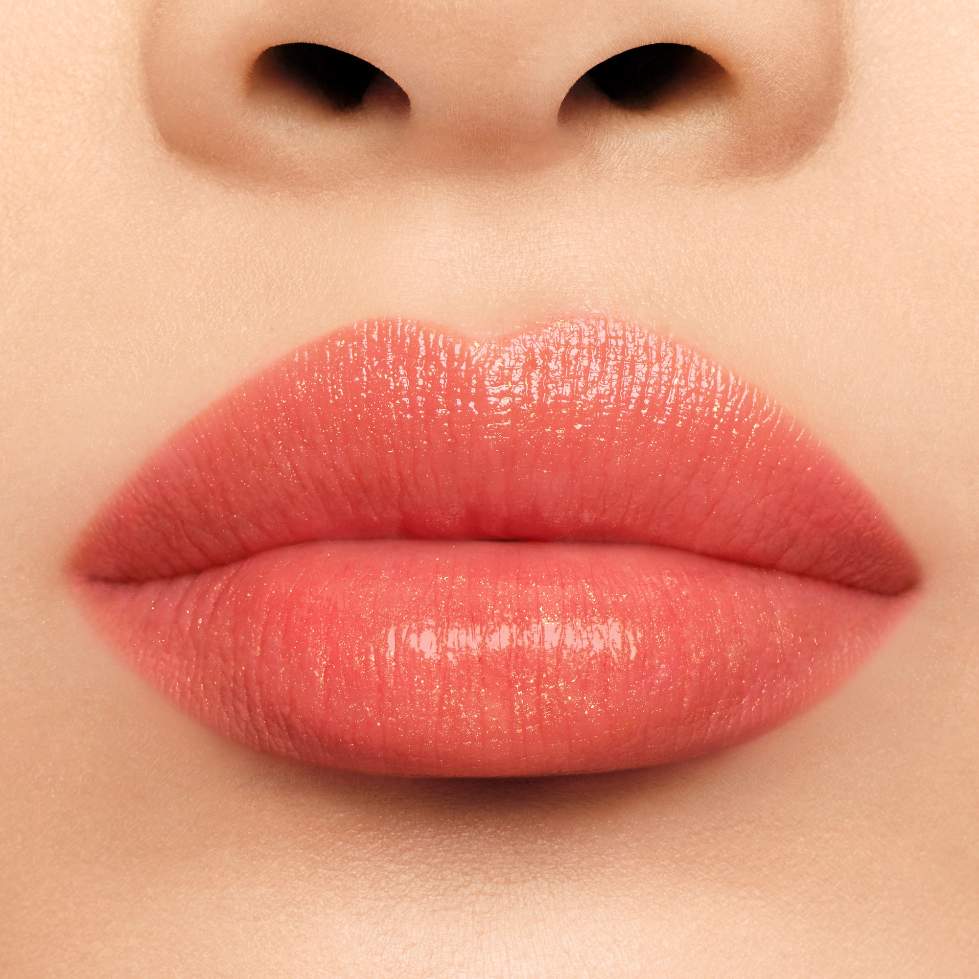 Бальзам для губ, пробуждающий цвет Kisskiss Bee Glow