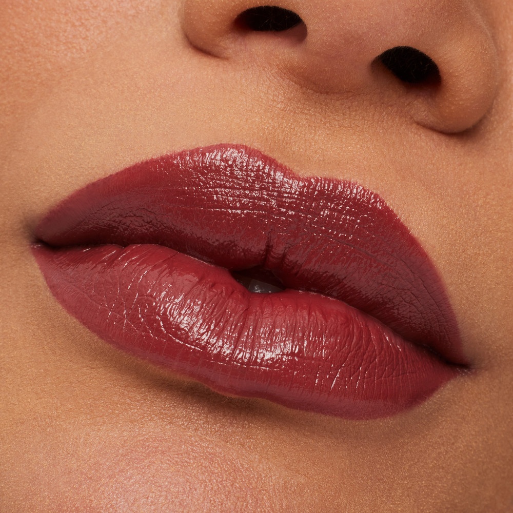 Губная помада Macximal Satin Lipstick 