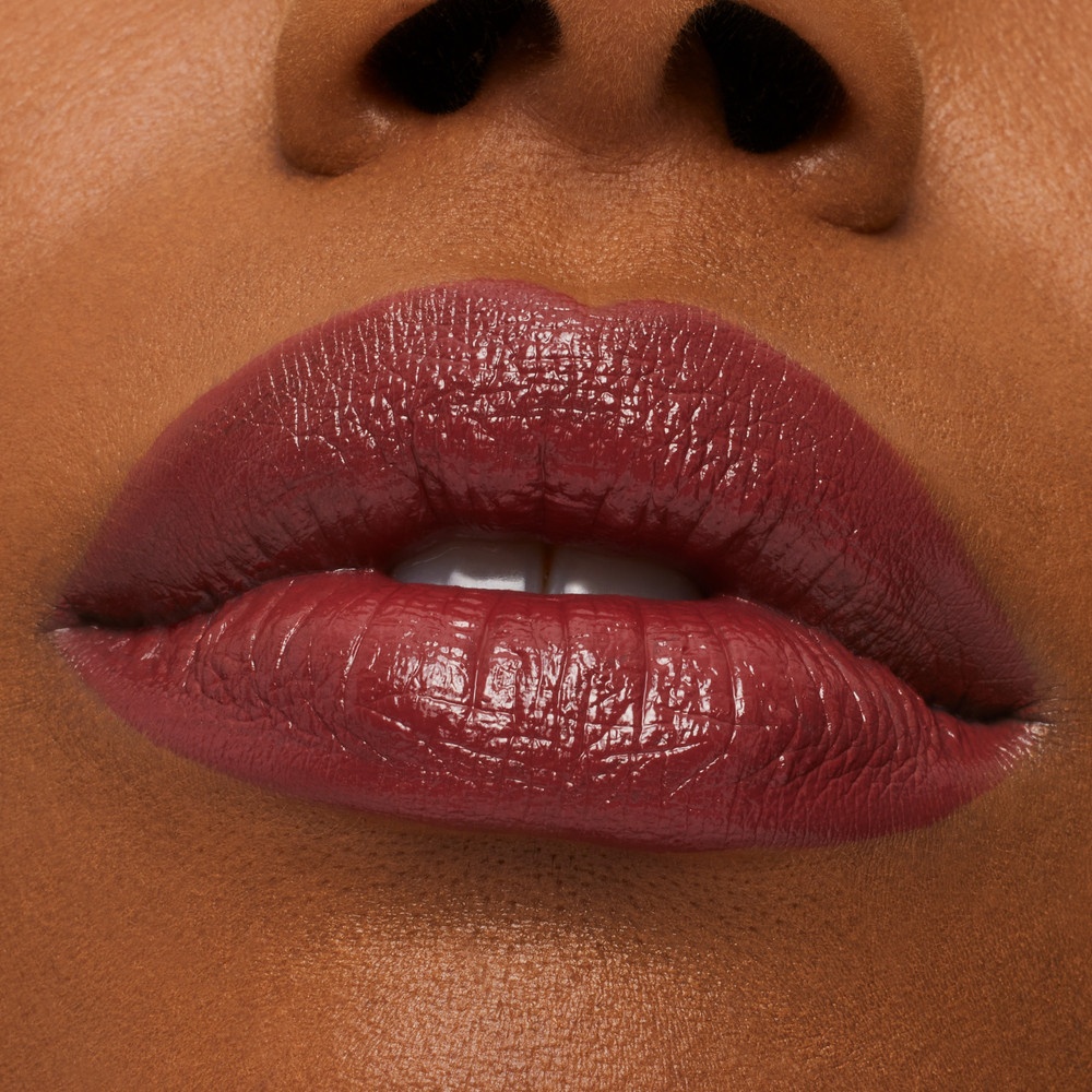 Губная помада Macximal Satin Lipstick 