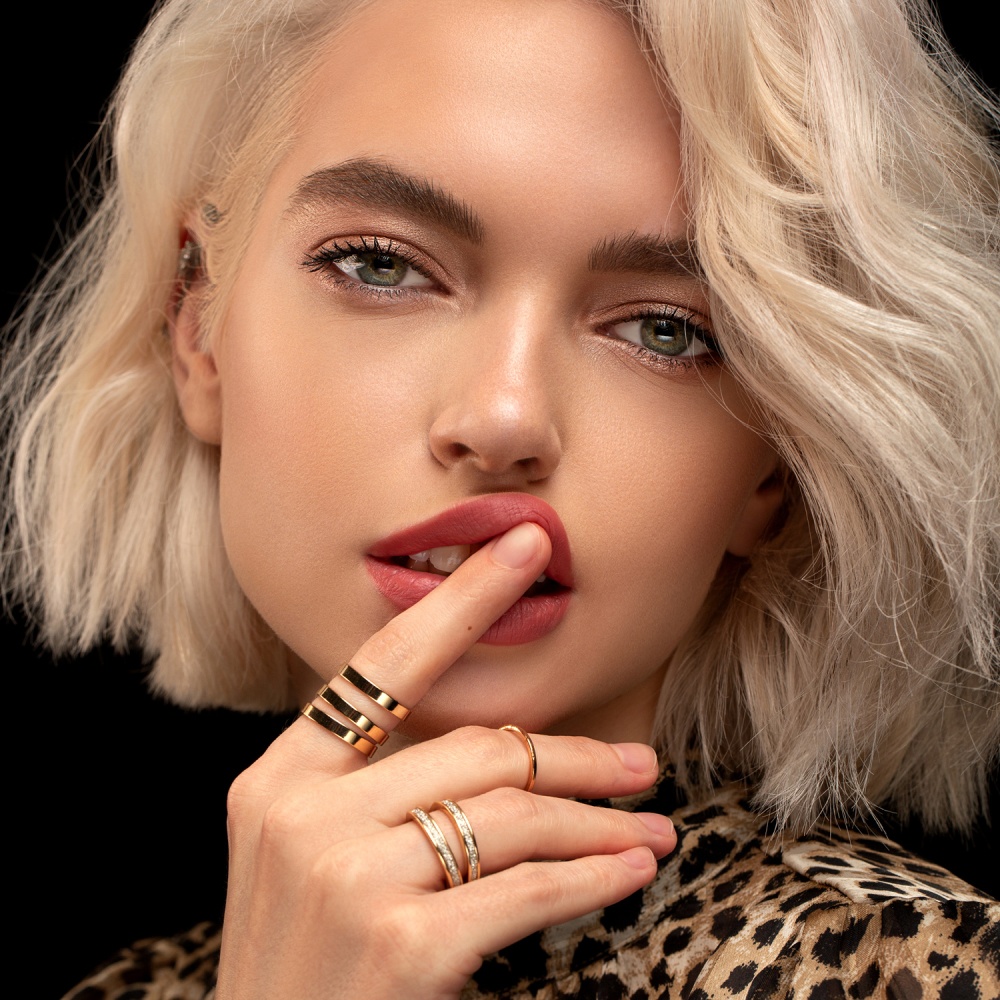Карандаш для бровей Brow Sculpting Pencil