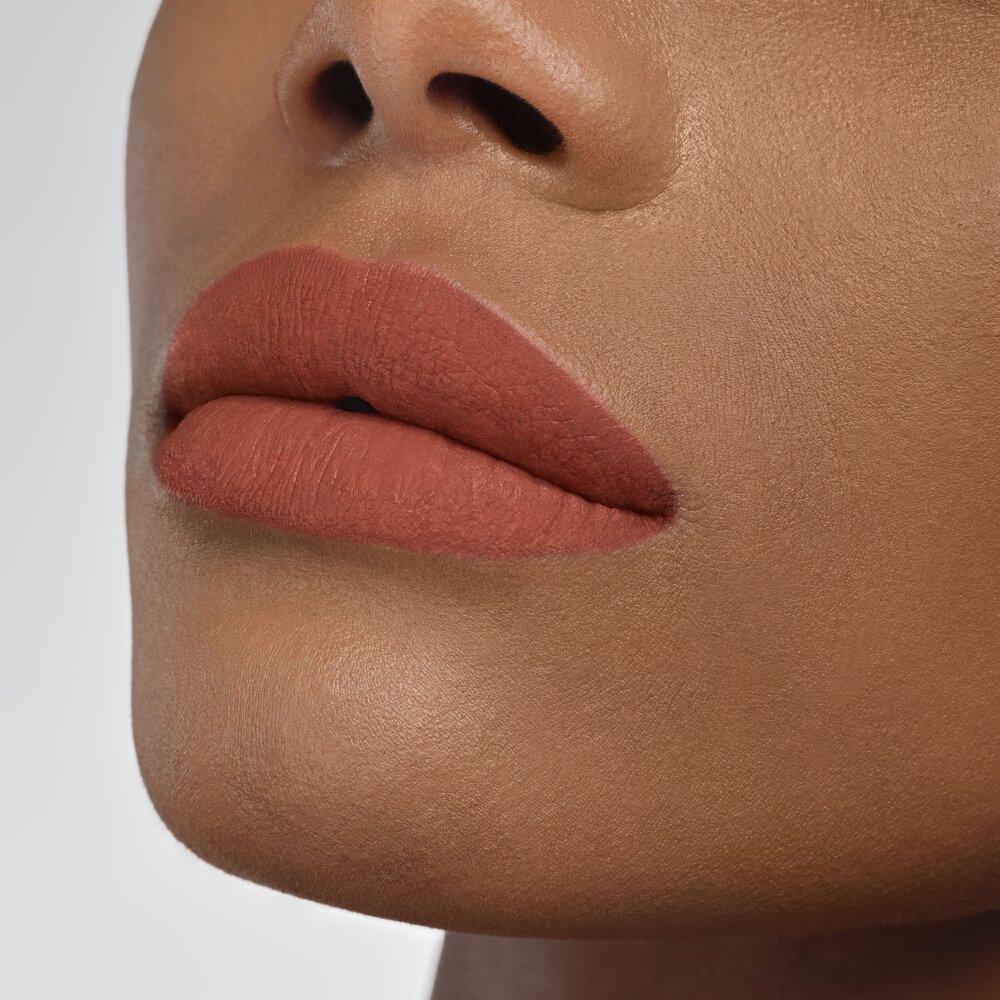 Помада для губ Rouge Artist Velvet Nude 