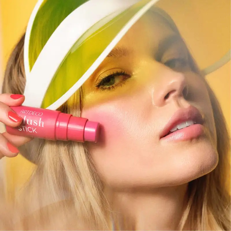 Румяна кремовые в стике Blush Stick