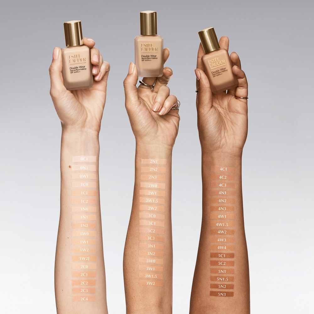 Тональный крем устойчивый Double Wear Stay-in-Place Makeup SPF10