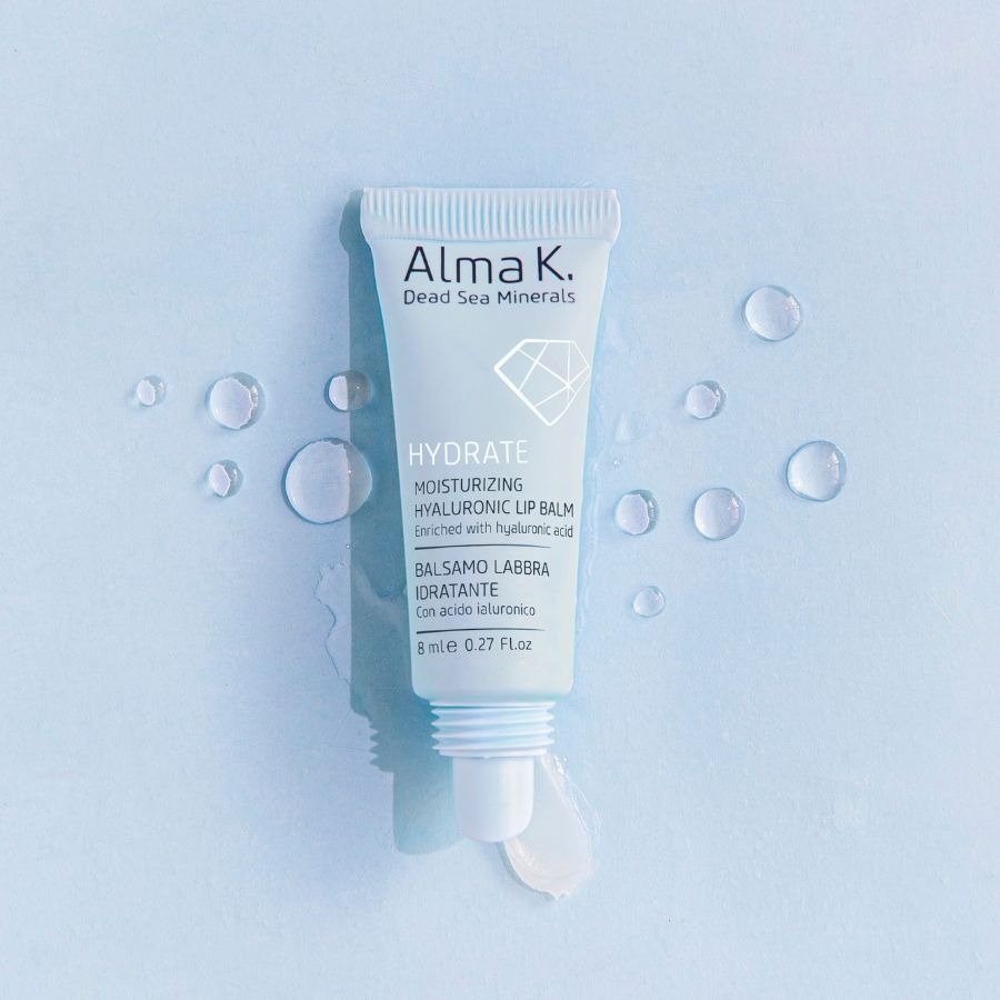 Бальзам для губ увлажняющий с гиалуроновой кислотой Moisturizing Hyaluronic купить в VISAGEHALL