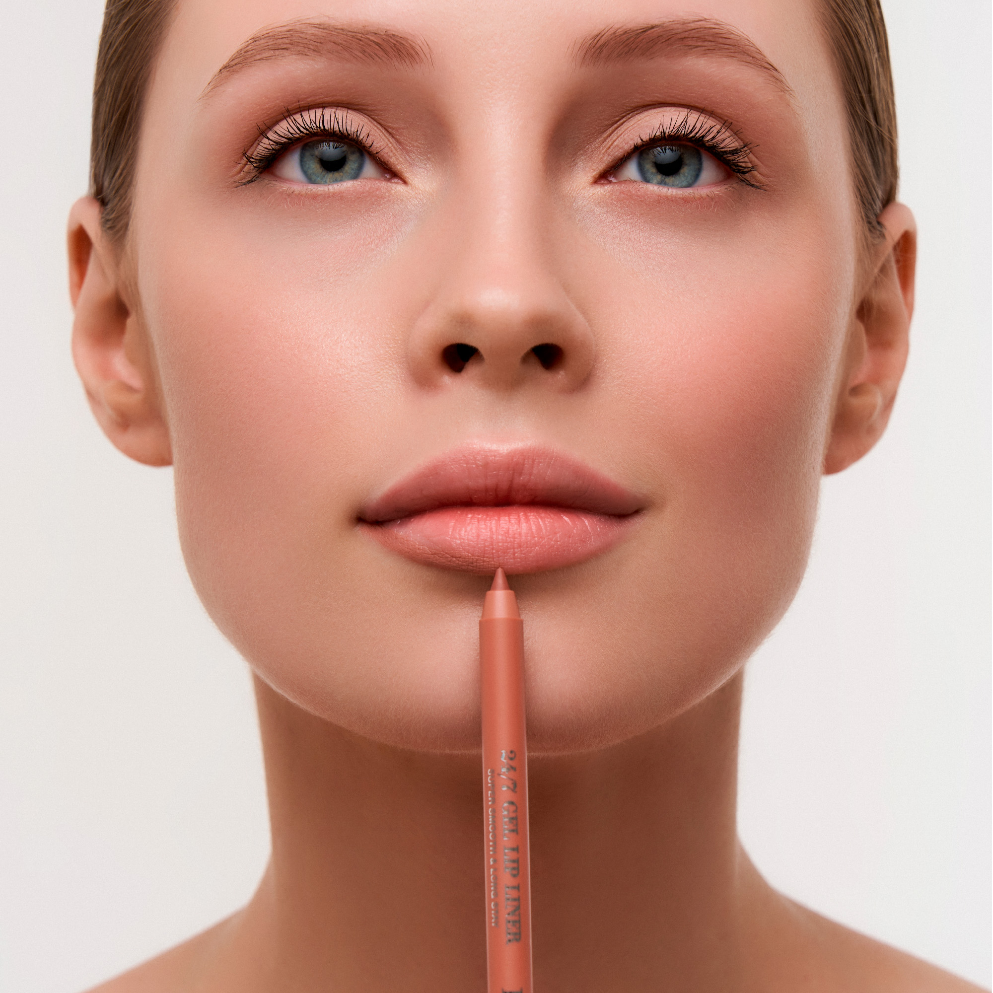 Карандаш для губ устойчивый гелевый Gel Lip Liner 24/7 