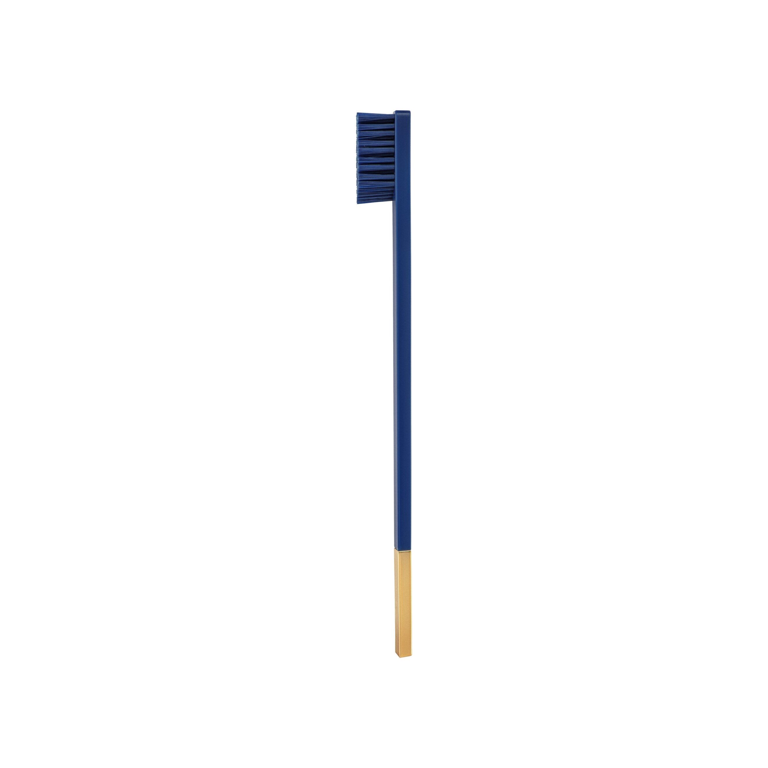 Зубная щетка средней жесткости Slim Sapphire Blue and Gold купить в VISAGEHALL