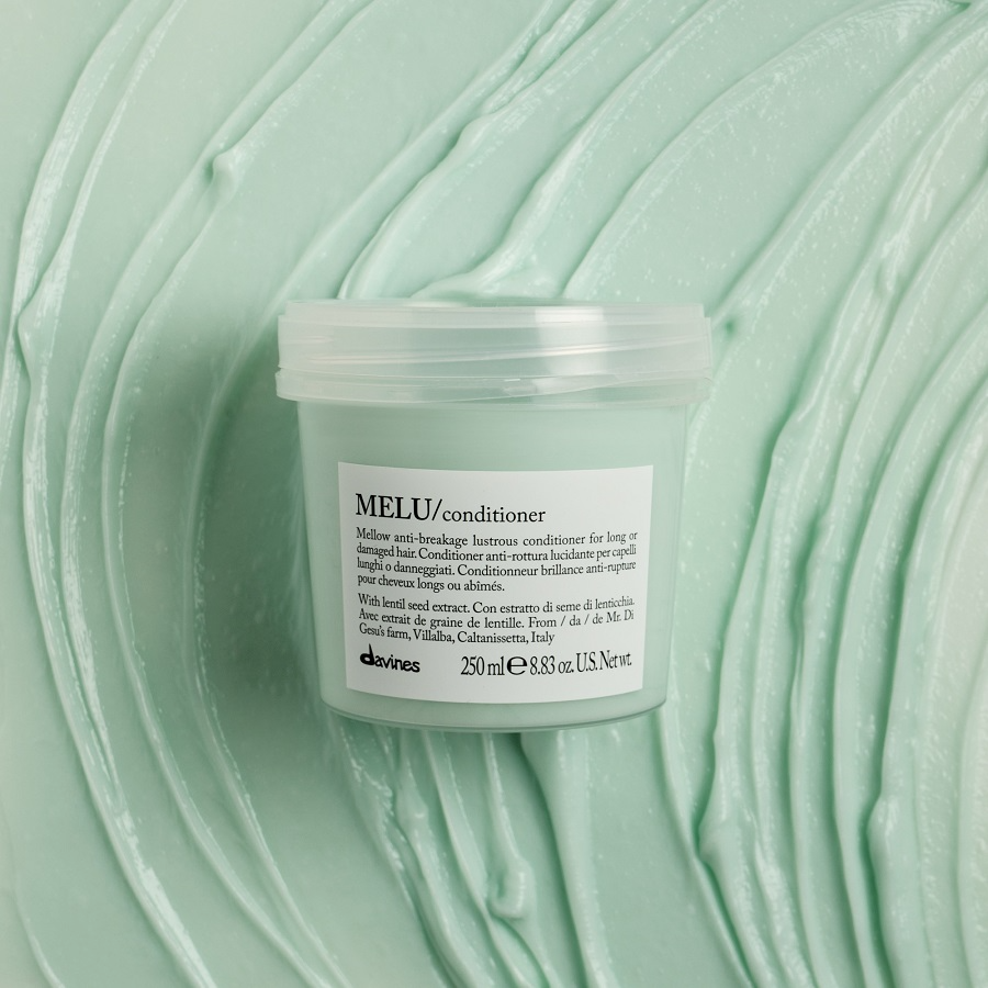 Кондиционер для предотвращения ломкости волос Melu  купить в VISAGEHALL