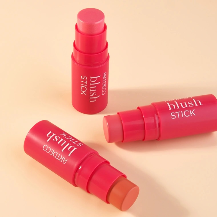 Румяна кремовые в стике Blush Stick