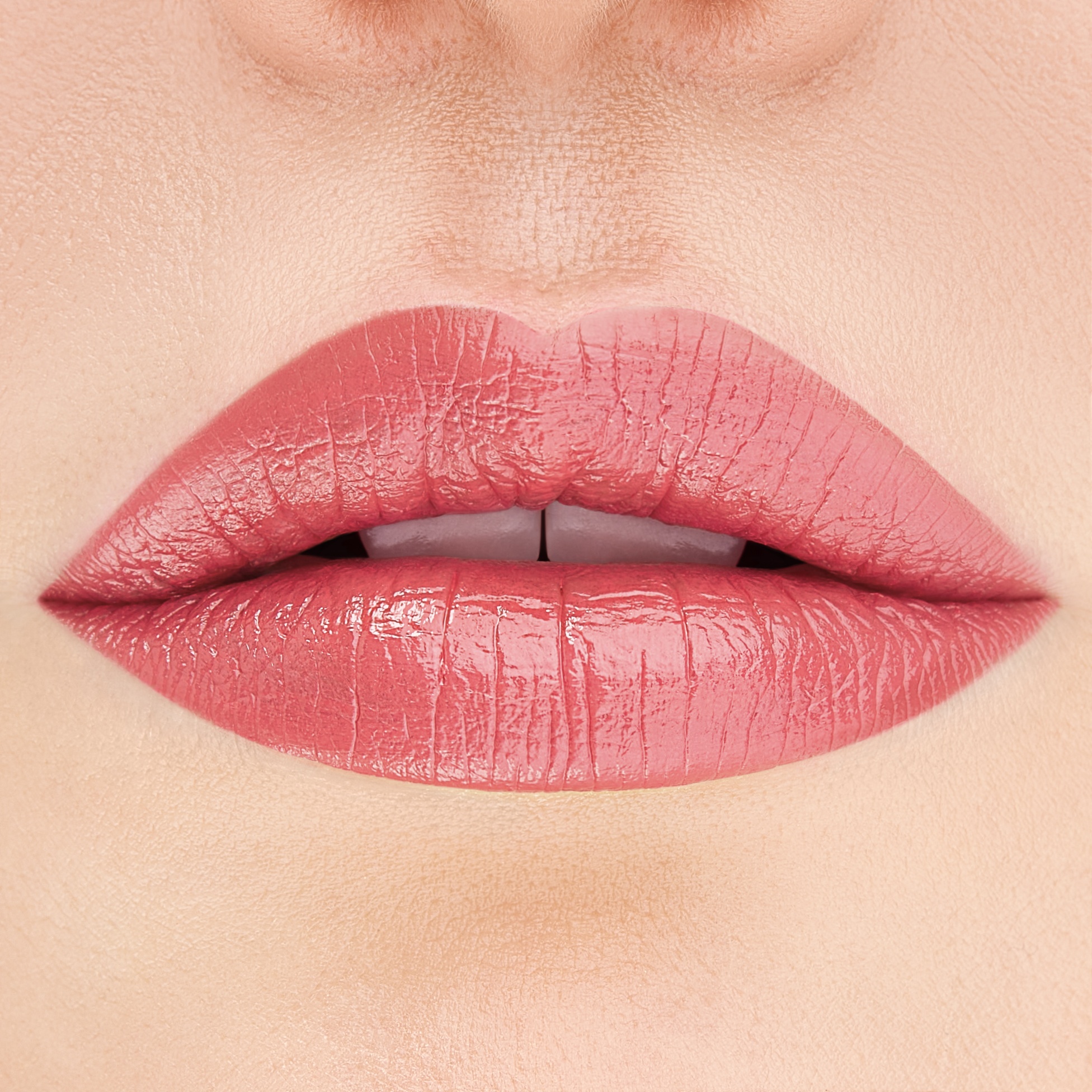 Помада для губ Ultra Rich Color Lipstick