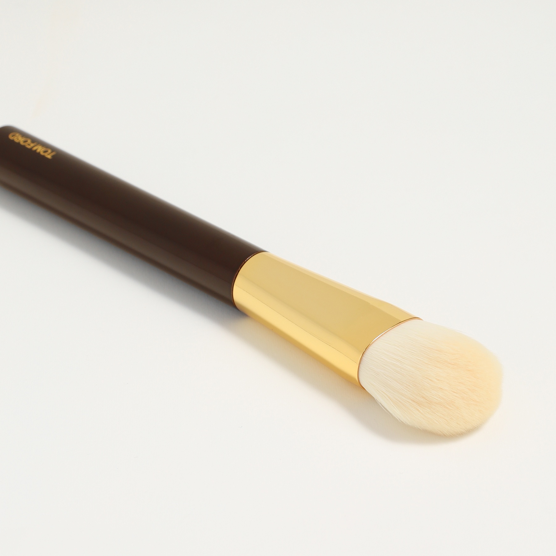 Кисть для крем-пудры Cream Foundation Brush 02 купить в VISAGEHALL