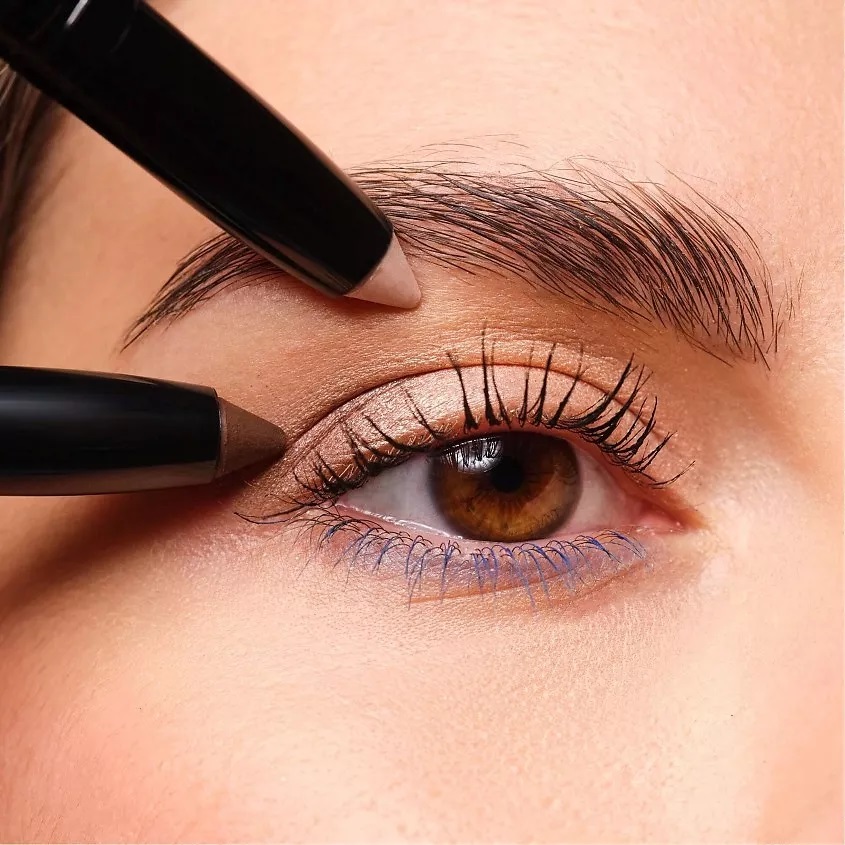 Тени-карандаш для век High Performance Eyeshadow Stylo
