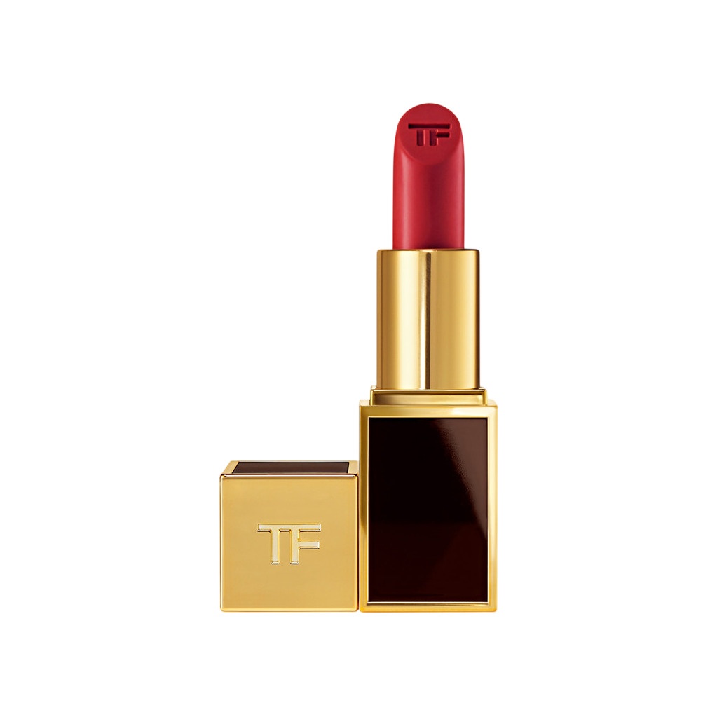 Помада для губ Runway Lip Color