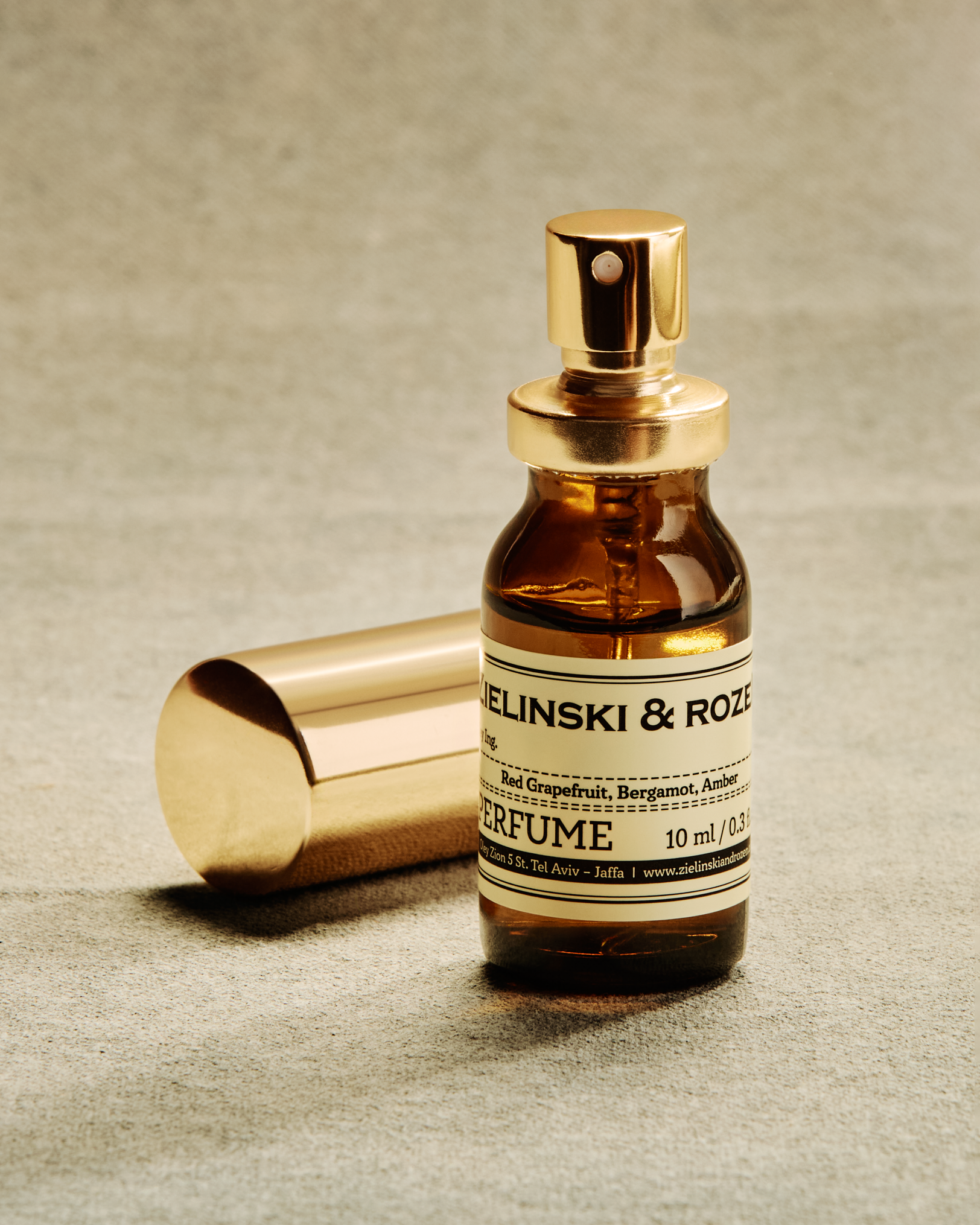 Духи концентрированные Красный Грейпфрут, Бергамот, Амбра купить в VISAGEHALL