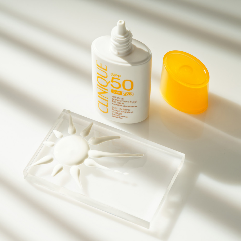 Флюид для лица солнцезащитный минеральный SPF50  купить в VISAGEHALL