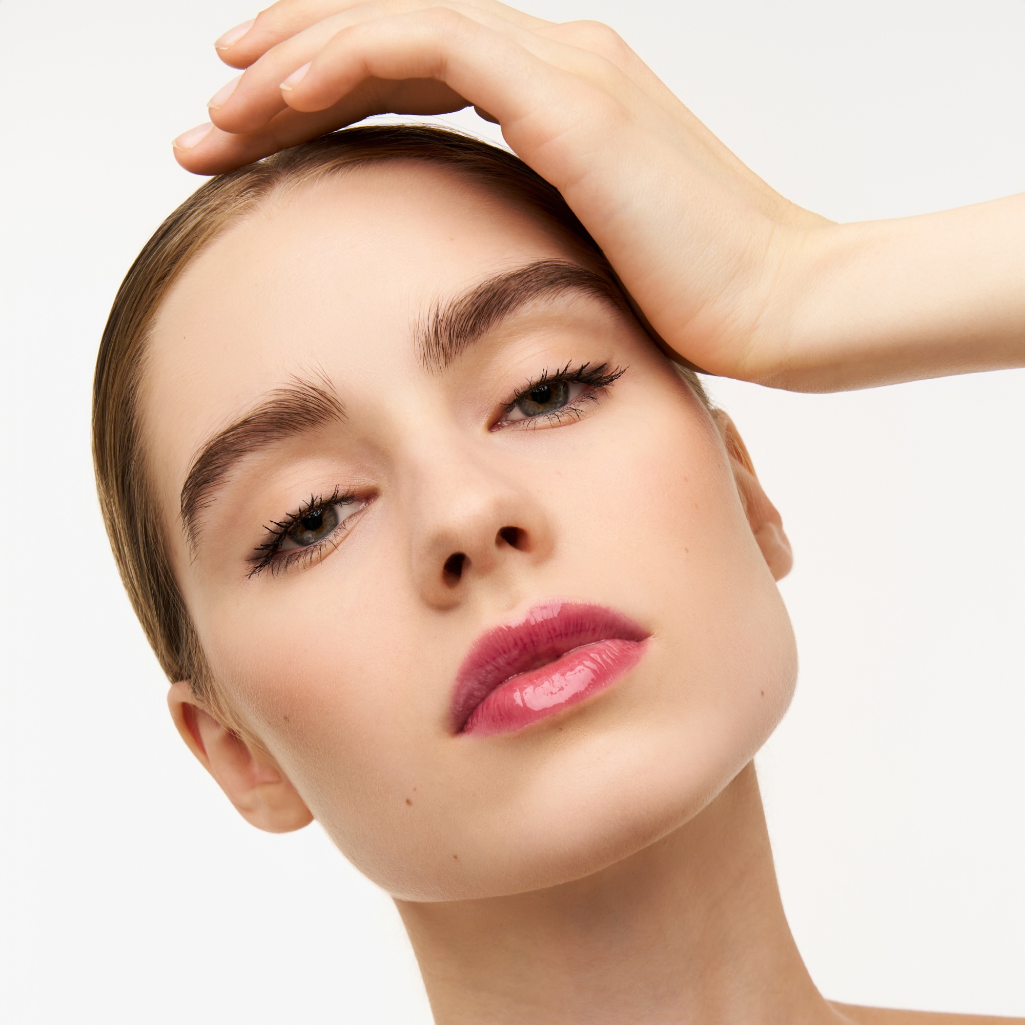 Блеск для губ увлажняющий Sensoma Hyaluronic Hydra Gloss