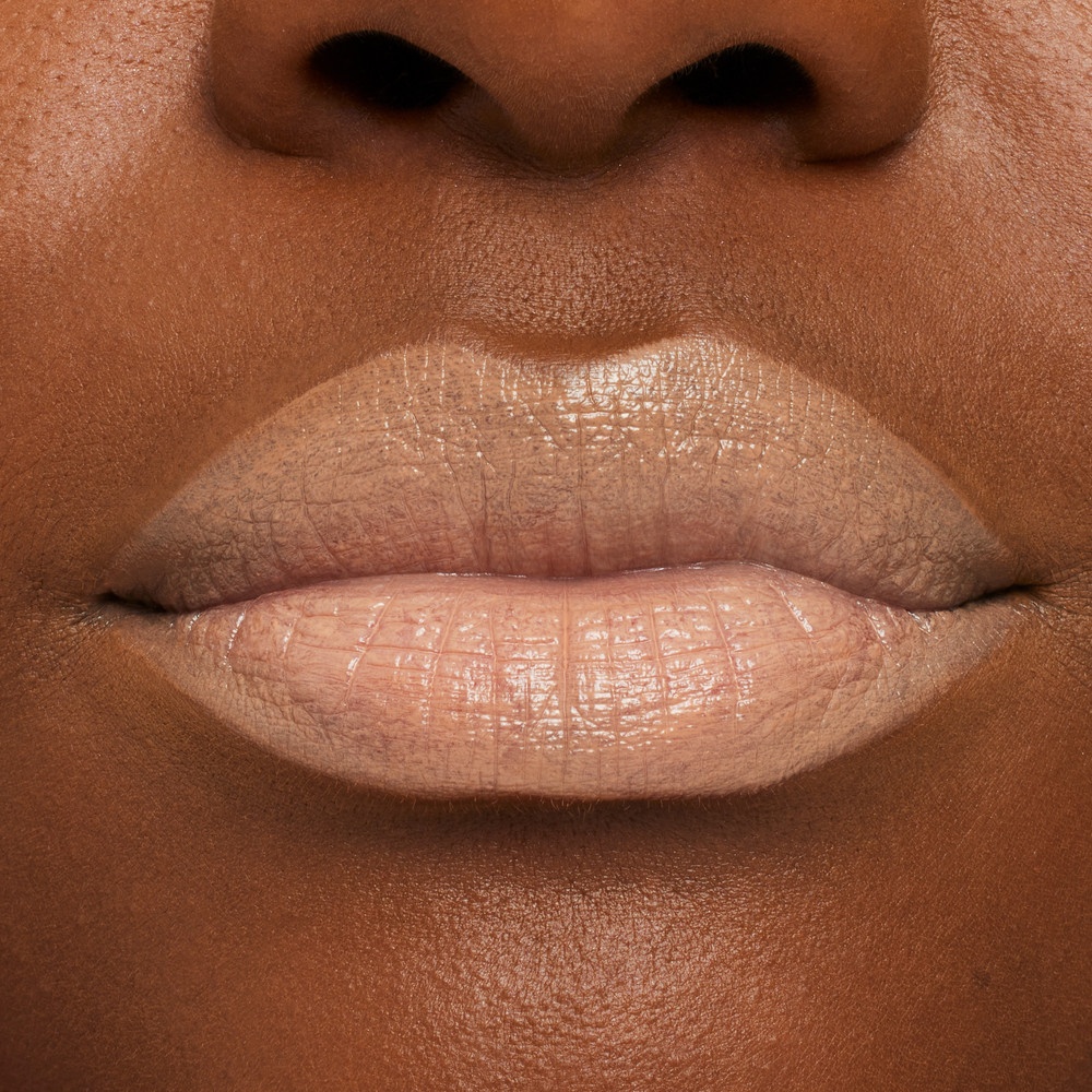 Губная помада Macximal Satin Lipstick 