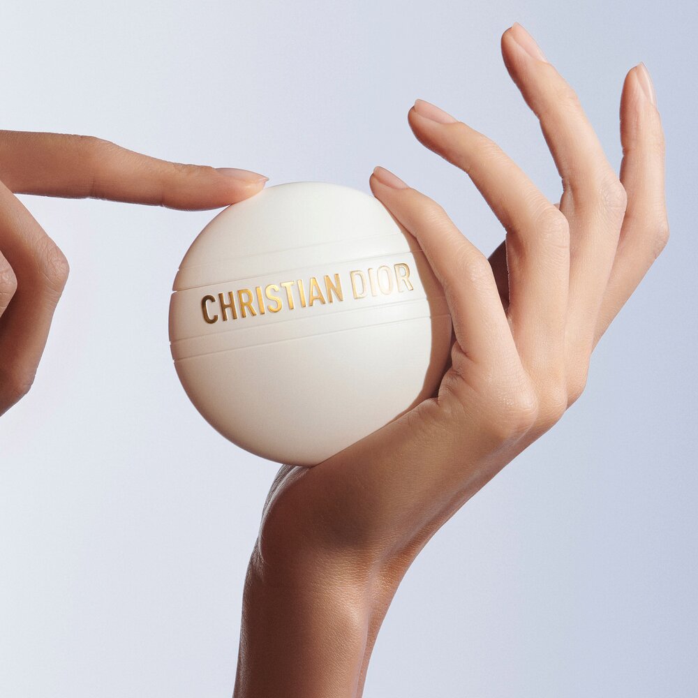 Крем для рук, ногтей и области декольте J'Adore купить в VISAGEHALL