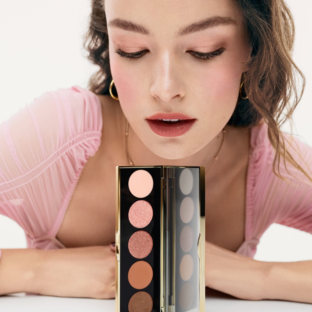 Палетка теней Pink Mirage Eyeshadow Palette купить в VISAGEHALL