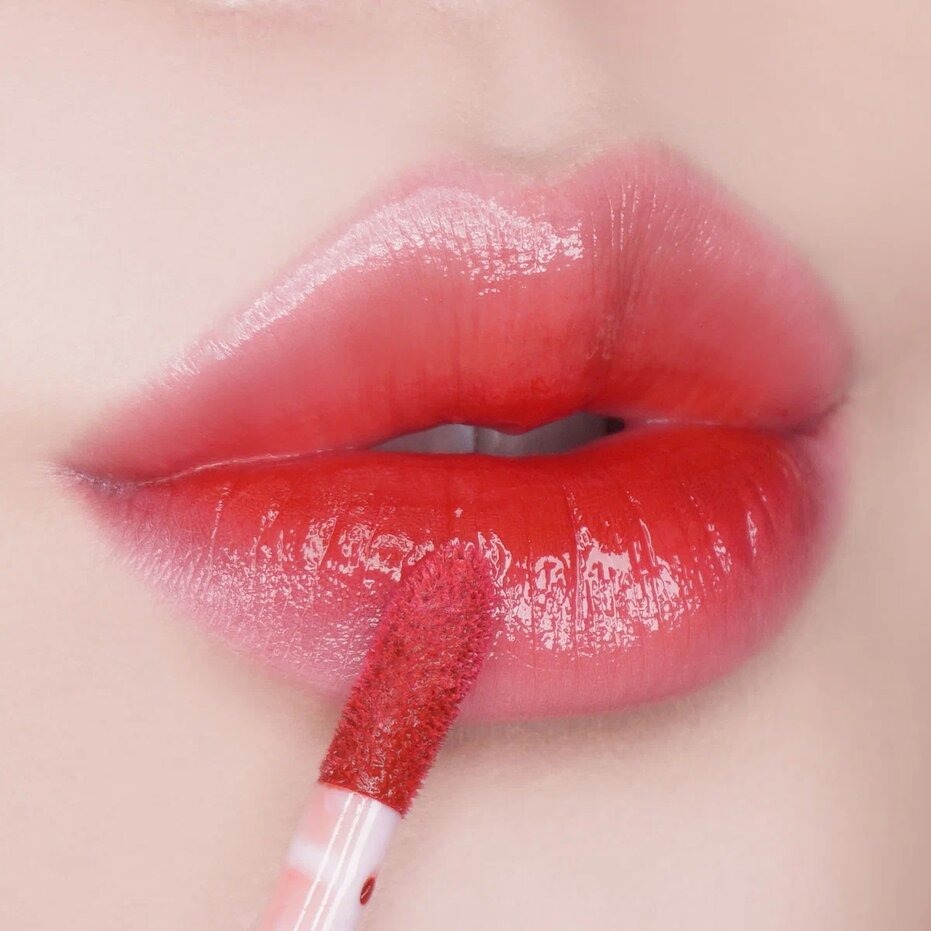 Тинт для губ глянцевый Heart Crush Glow