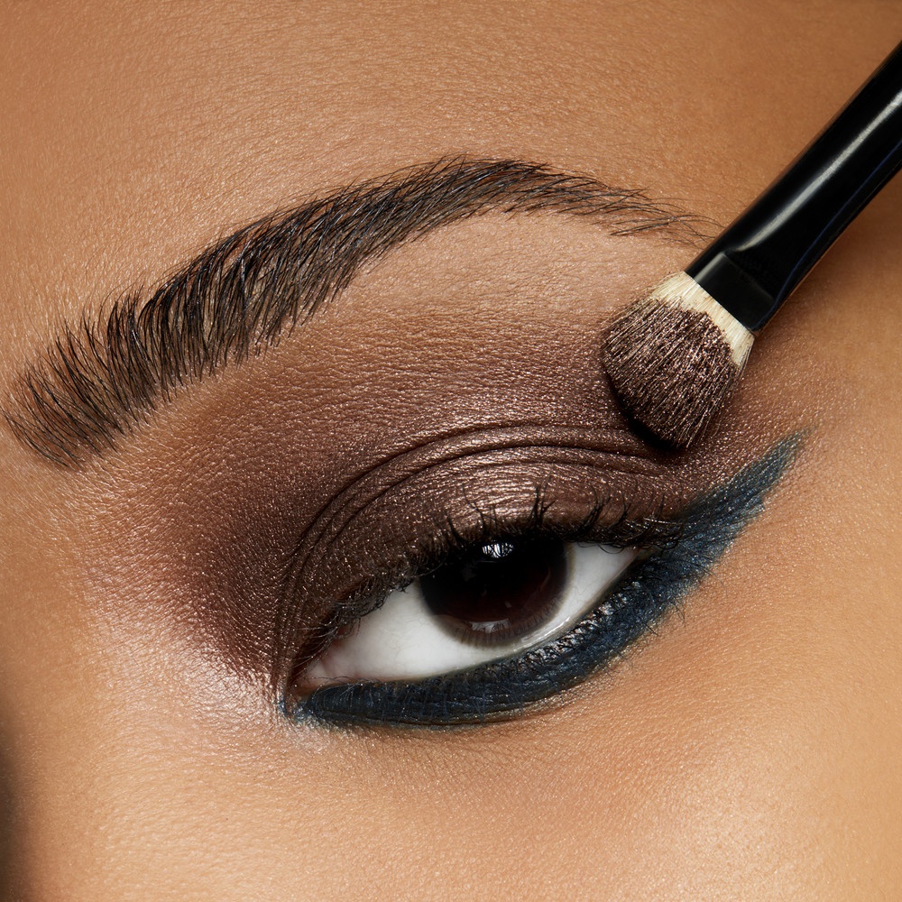 Тени кремовые с эффектом сияния In Extra Dimension Eye Shadow