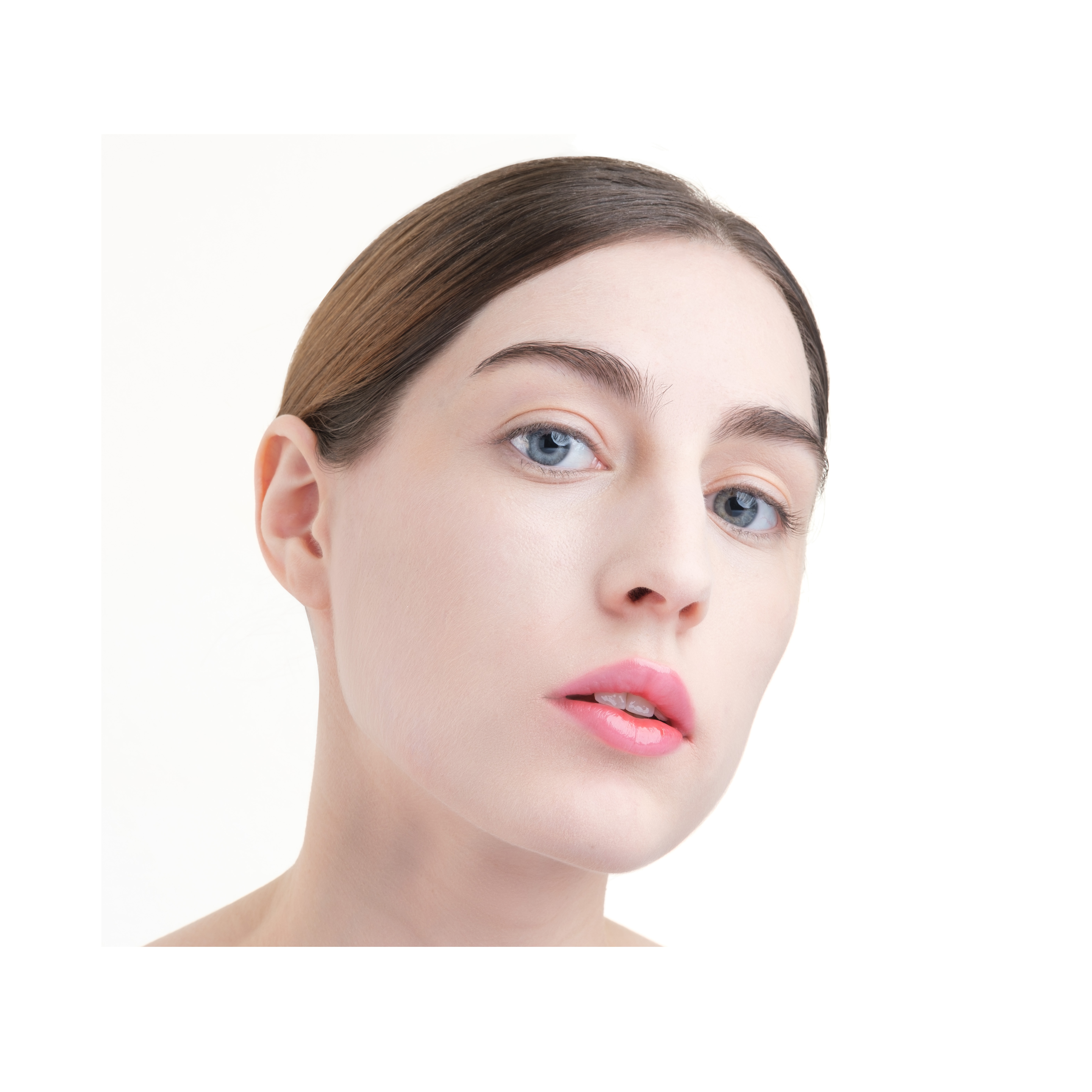 Бальзам для губ, пробуждающий цвет Kisskiss Bee Glow
