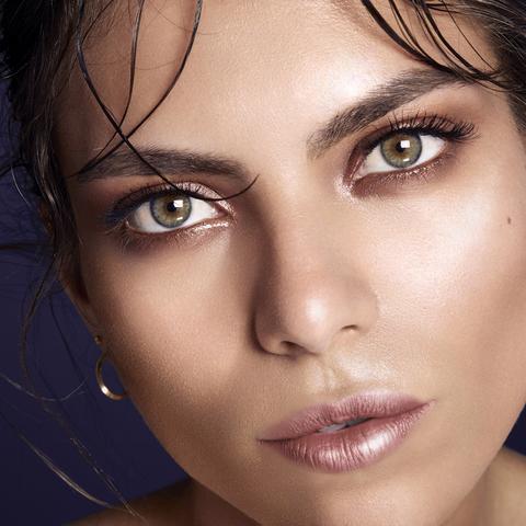 Основа-хайлайтер для макияжа Glass Glow Face