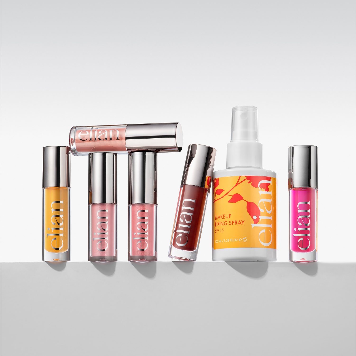 Румяна жидкие сияющие Soft Glow Liquid Blush